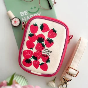 کیف دوشی طرح توت فرنگی