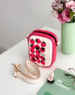 کیف دوشی طرح توت فرنگی