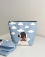 ست آرایشی دختر و ابر